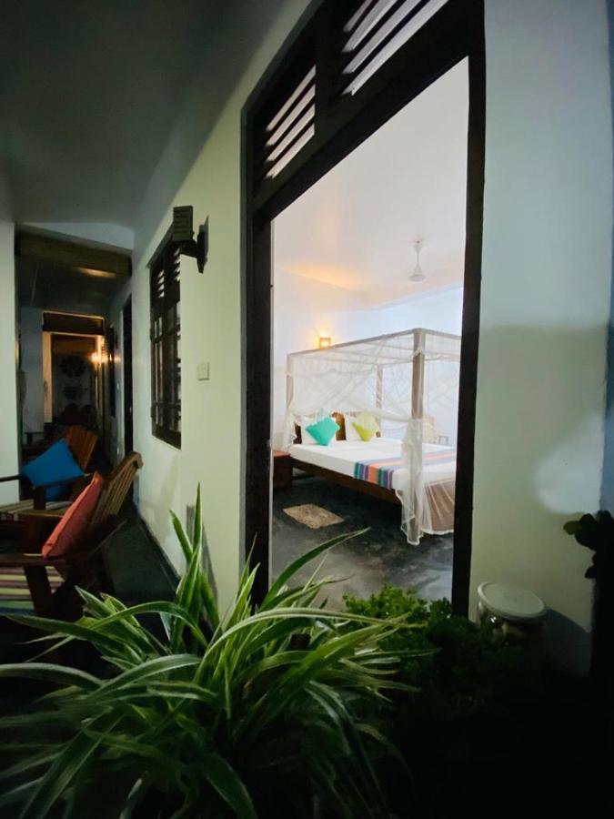 Hotel Coconut Grove - Midigama East Zewnętrze zdjęcie