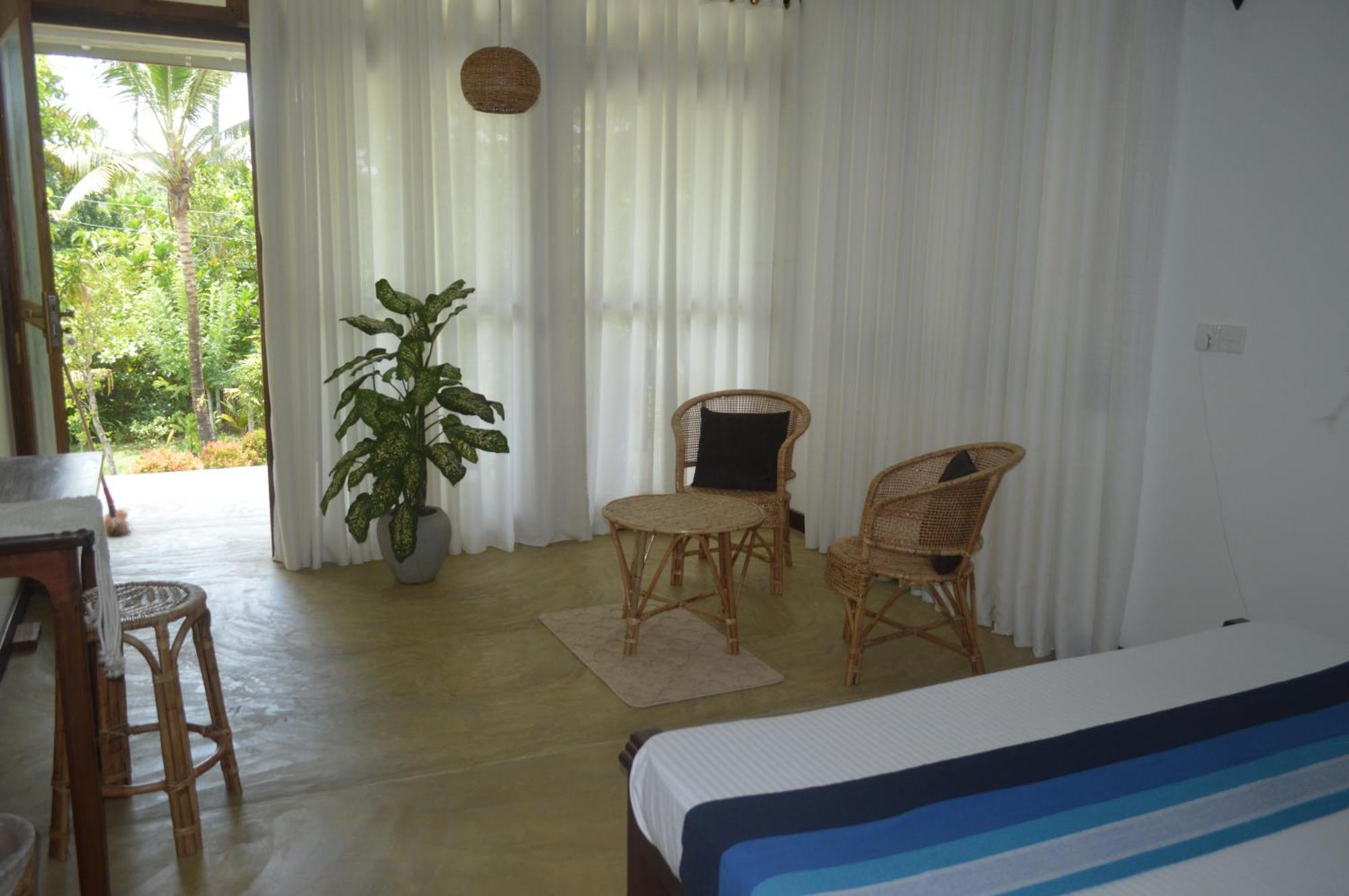 Hotel Coconut Grove - Midigama East Zewnętrze zdjęcie