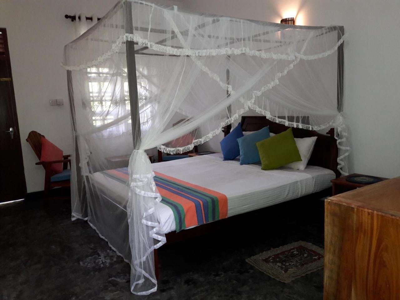 Hotel Coconut Grove - Midigama East Zewnętrze zdjęcie
